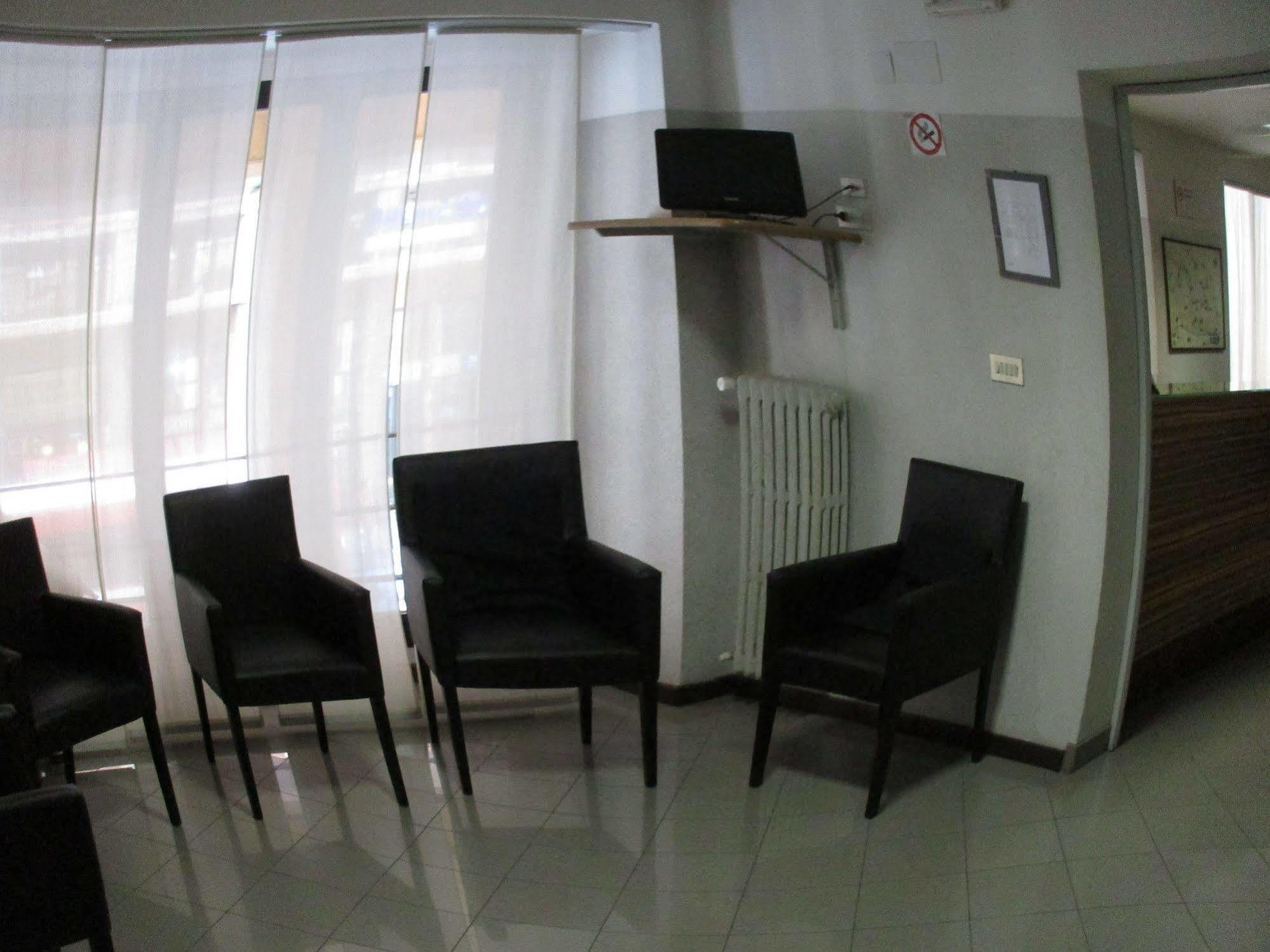 Pensione Marconi Bologna Exteriör bild